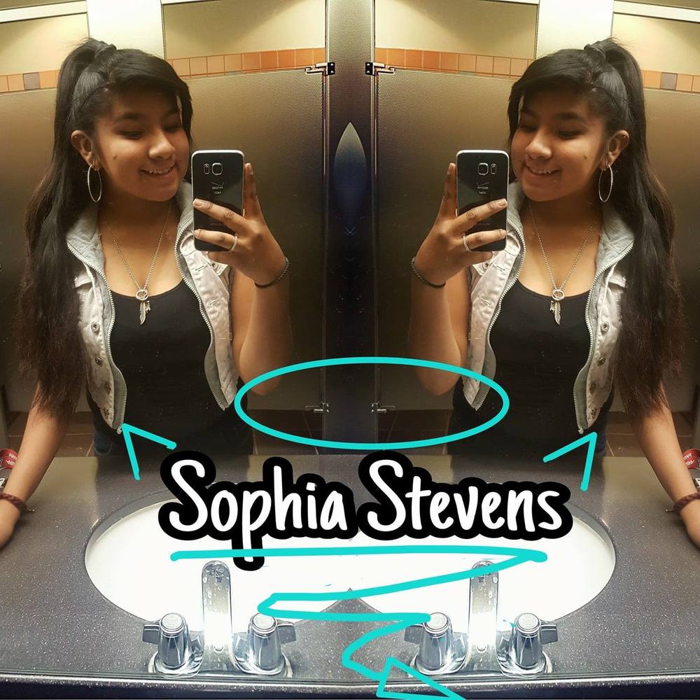 Meet your Posher, Sophia